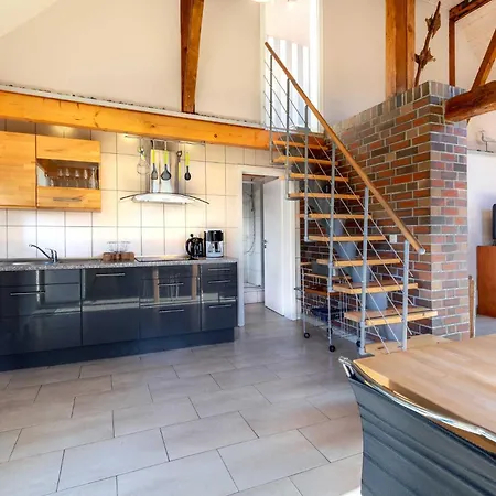 Ostseelandhaus Mit Suedterrasse Und Teich Ofc 07 *