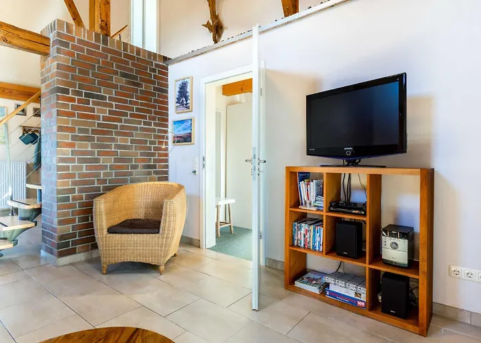 شقة Ostseelandhaus Mit Suedterrasse Und Teich Ofc 07