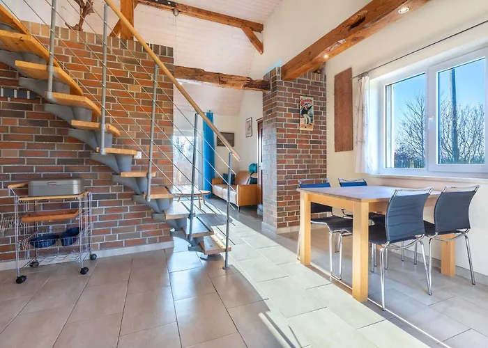 Ostseelandhaus Mit Suedterrasse Und Teich Ofc 07 Beiershagen